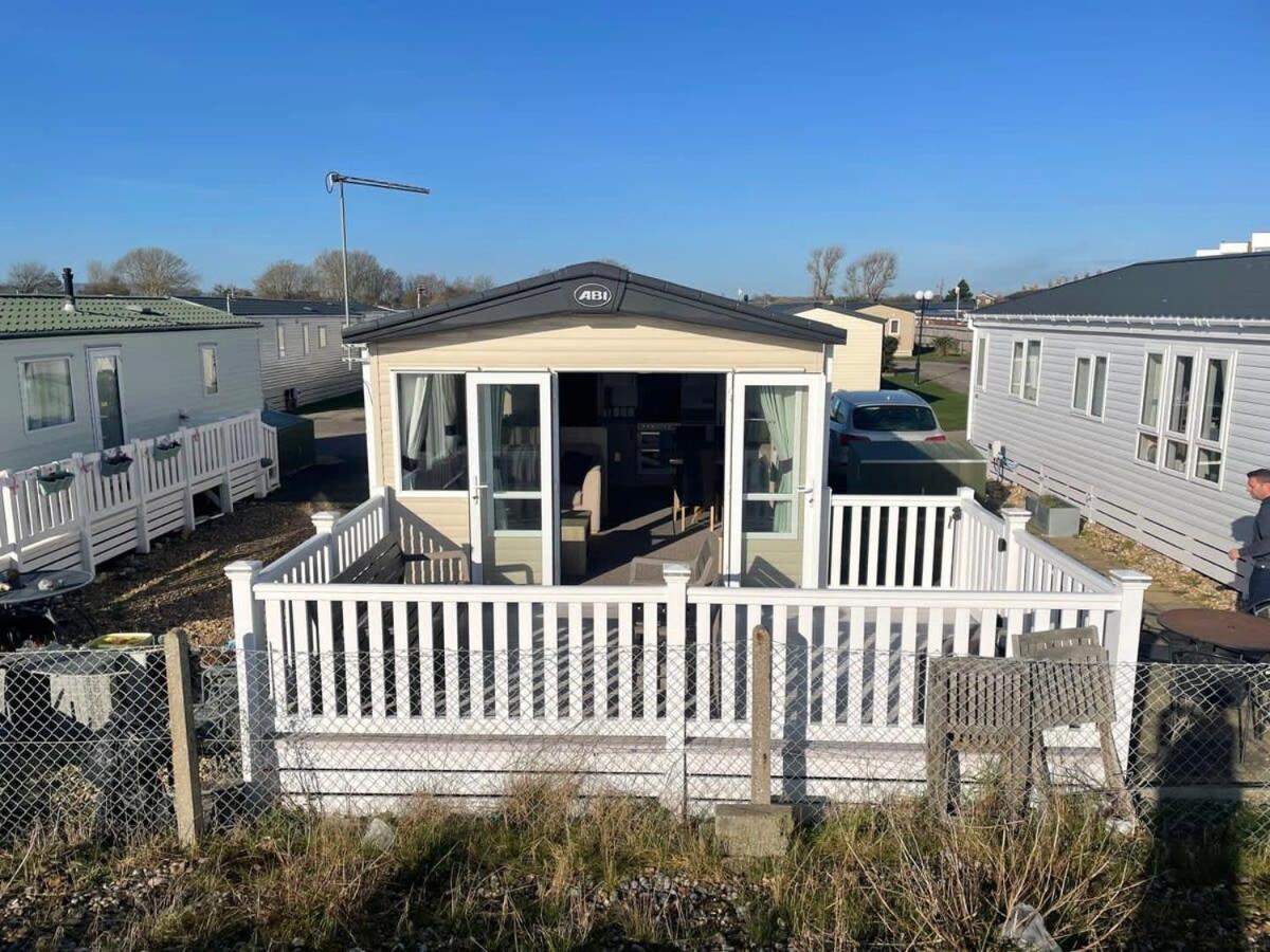 74 Bayside Cove Pevensey Bay Holiday Park Экстерьер фото
