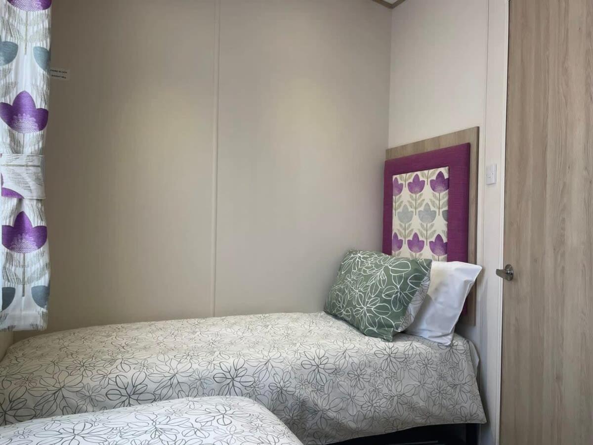 74 Bayside Cove Pevensey Bay Holiday Park Экстерьер фото